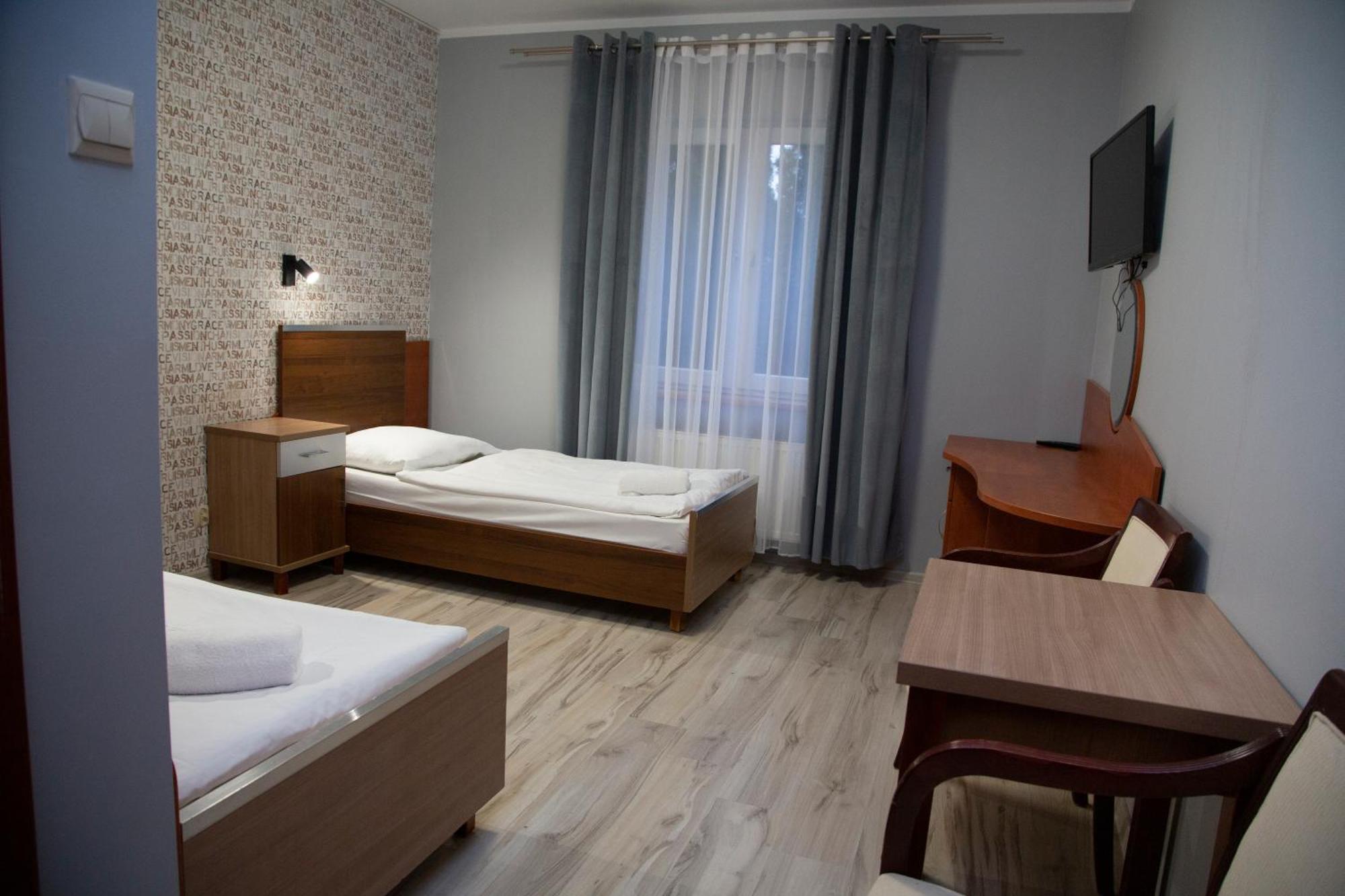 Motel Paradise Тожим Екстер'єр фото