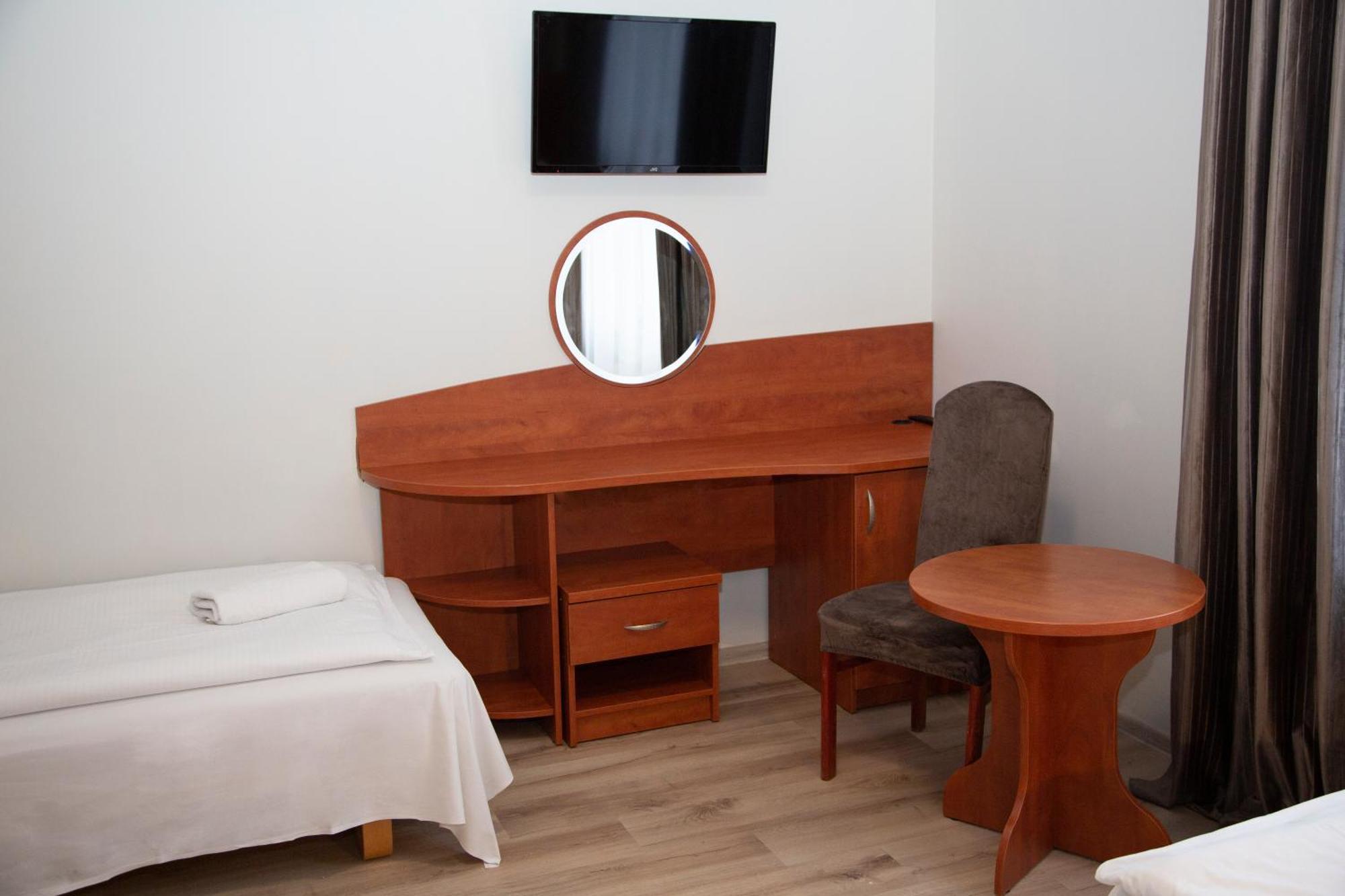 Motel Paradise Тожим Екстер'єр фото