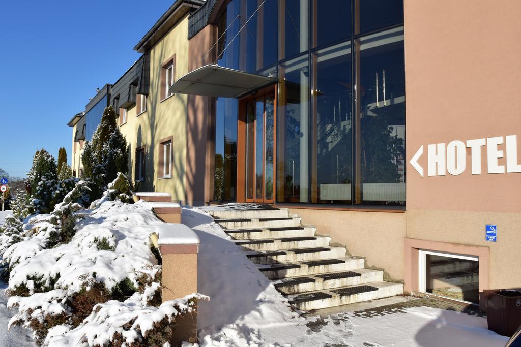 Motel Paradise Тожим Екстер'єр фото